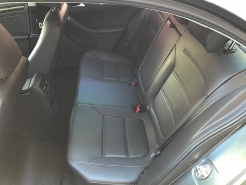 Imagen 11 de 14 de Volkswagen Vento 1.4 Higline 150 Cv At