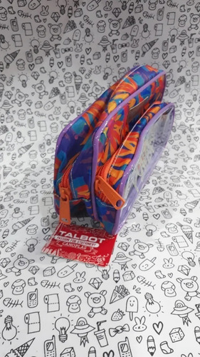 Imagen 3 de 6 de Cartuchera Canopla Big Pocket City 2 Cierres Talbot 4377