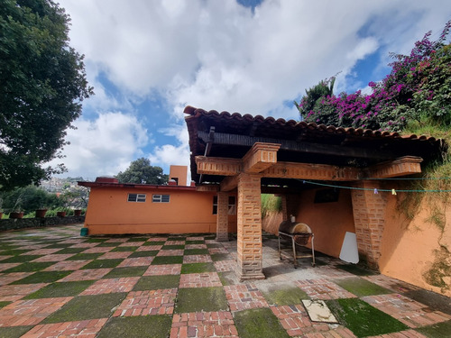 Terreno Con 2 Casas Y Árboles Frutales Lomas De La Era