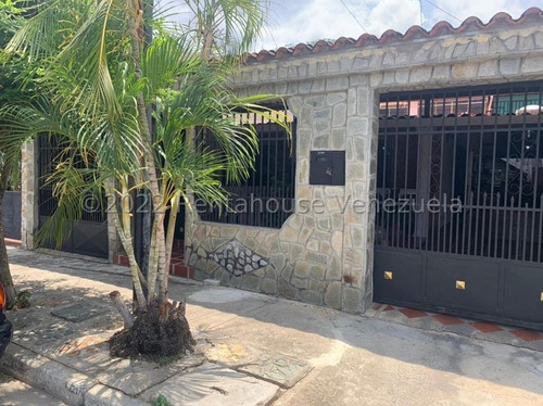 Imagen 1 de 13 de Casa En Venta En La Montañita Turmero Aragua 22-24196 Irrr
