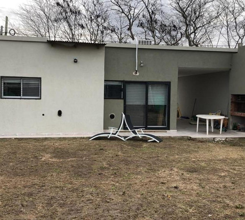 Casa De 1 Dor En Venta - Olmos