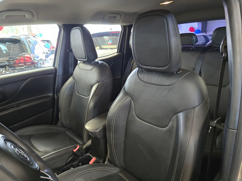 Jeep Renegade 1.8 16V FLEX SPORT 4P AUTOMÁTICO