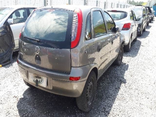 Imagem 2 de 10 de Sucata Corsa Hatch 2005 1.0 A Gasolina - Motor Câmbio Peças