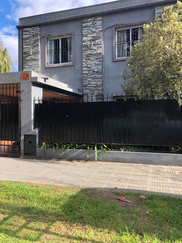Imagen 9 de 9 de Casa 7 Ambientes En Merlo Sur Permuta Se Financia