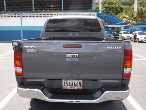 Imagen 4 de 9 de Toyota Hilux Kavak