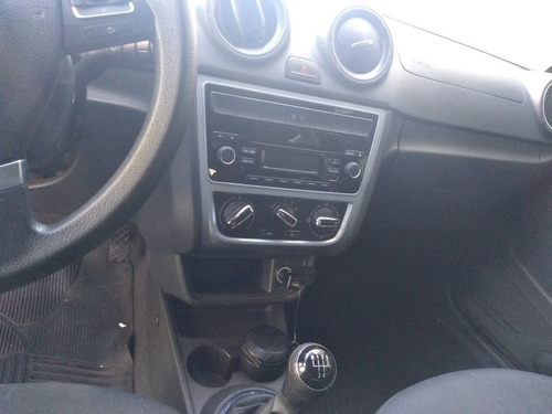 Volkswagen Gol Trend 1.6 Highline 101cv 2015