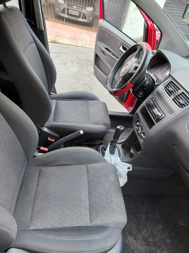 Volkswagen Fox 1.6 Vht Trend Total Flex 5p