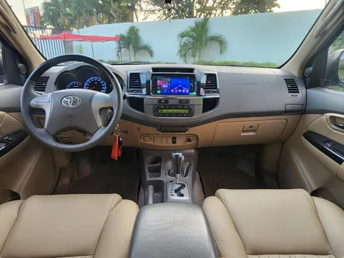 Toyota Fortuner Sr 4x4