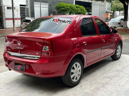 Renault Logan 1.6 Expression 2014