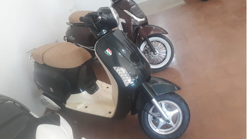 Motomel Strato Euro