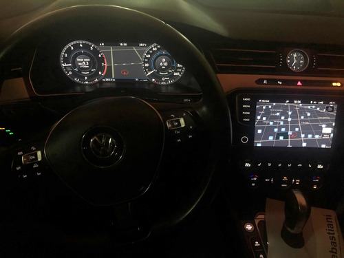 Volkswagen Passat 2.0 Tsi Highline 220cv 2018