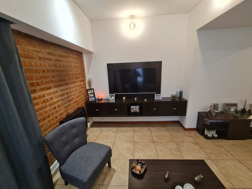 Imagen 15 de 30 de Venta Casa 3 Dormitorios Con Pileta, Cipolletti