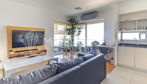 Departamento En Venta, 2 Amb, En Olivos Con Cochera