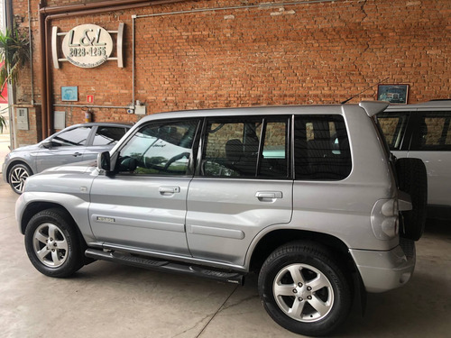 Imagem 5 de 15 de Mitsubishi Pajero Tr4 2.0 4x4 16v 131cv Gasolina 4p