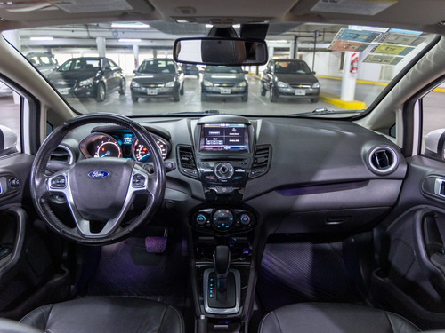 Ford Fiesta Kinetic 1.6 Titanium Powershift 120cv