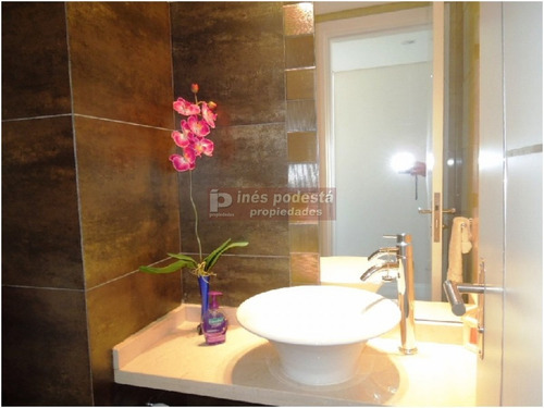 Apartamento En Venta, Mansa, Punta Del Este, 3 Dormitorios.- Ref: 7376
