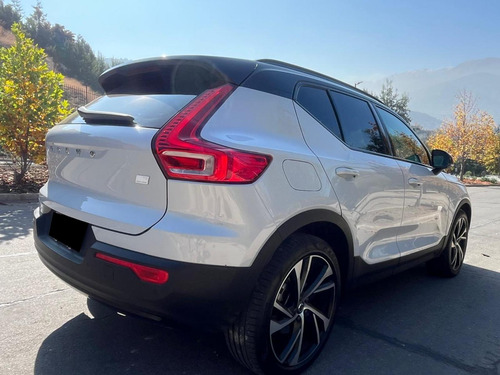 Volvo XC40 1.5 T5 PHEV R-Design Recharge Auto