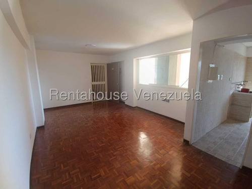 Raiza Suárez Alquila Apartamento En Centro Cabudare Lara