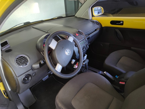 Imagem 8 de 9 de New Beetle 2.0 Automático
