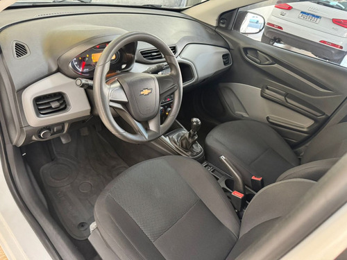 Chevrolet Onix HATCH Joy 1.0 8V Flex 5p Mec.