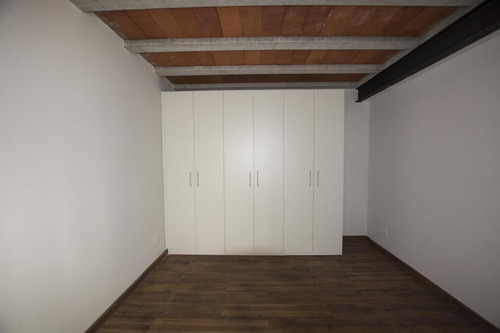 Dúplex 2d Con Patio Y También Barbacoa Abierta Con Parrillero De Uso Exclusivo!