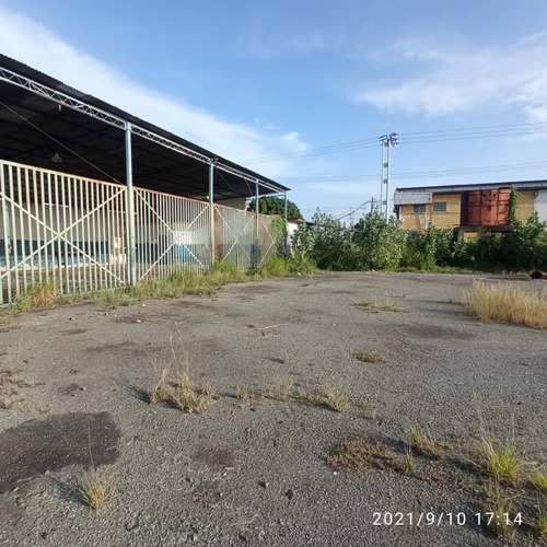 Imagen 4 de 6 de Se Alquila Terreno Zona Industrial Santa Rosalia