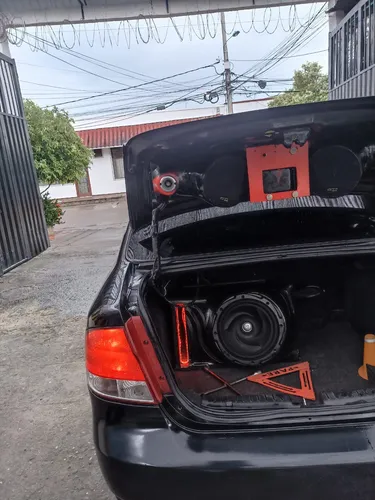 Chevrolet Aveo 1.6 Five