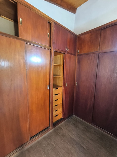 Alto Alberdi - Casa En Venta - 5 Dormitorios