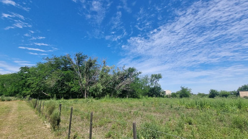 Chacra En Venta - Barrio La Catalina - Carlos Keen