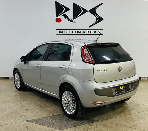 Imagem 12 de 14 de Fiat Punto Essence 1.6 16v Dualogic (flex)
