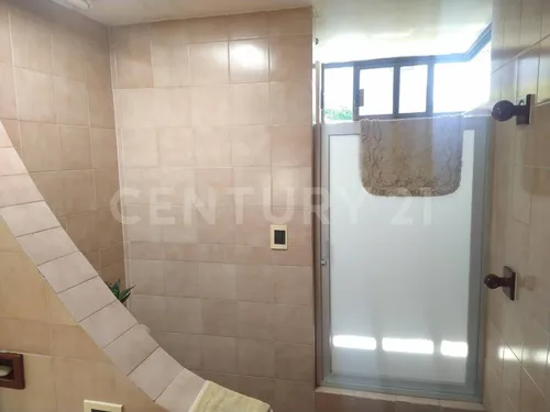 Casa Residencial De Un Piso En Venta, Zona Carcaña, Recta A Cholula, Puebla