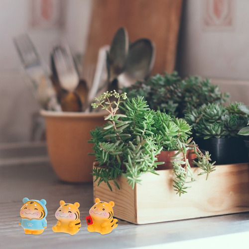 Tiger Micro Landscape Pose Fairy, 5 Unidades