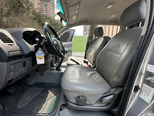 Toyota Hilux 2.7 Imv 4x2