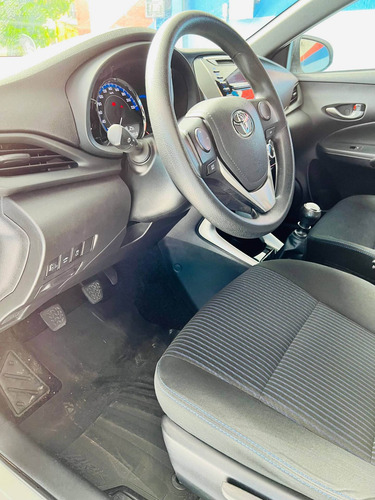 Imagem 6 de 15 de Toyota Yaris 1.3 16v Flex Xl Manual