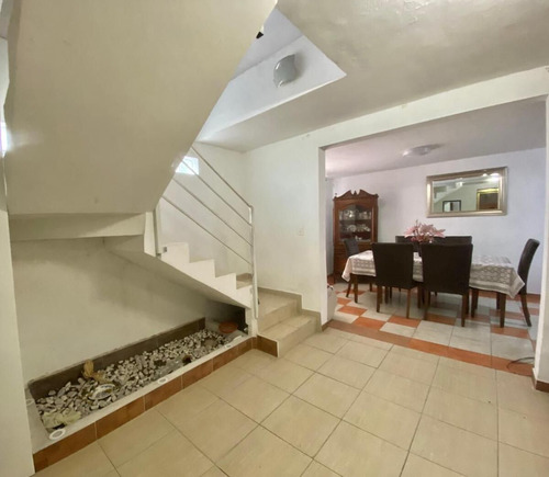 Casa En Venta Colonia Jacarandas En Iztapalapa