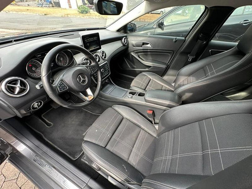 Mercedes-Benz Classe GLA Gla 200 Ff