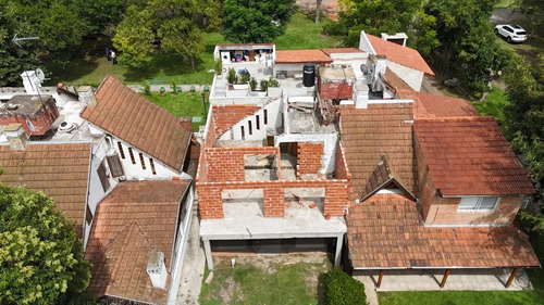 Venta Lote Con Casa En Obra Barrio Cerrado Monte Grande