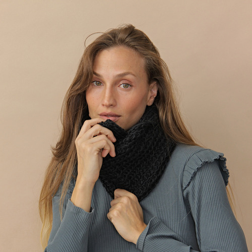 Kit Invierno Tresher Gorro + Cuello Rueda + Guantes Táctiles Negro Liso Único