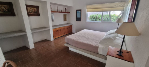Casa En Venta En Fracc. Colinas De Santa Fe, En Xochitepec, Morelos