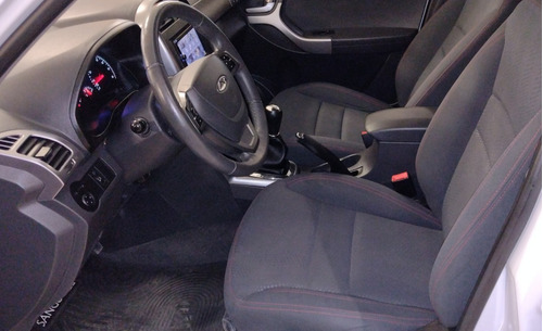 Imagen 8 de 15 de Chery Tiggo 3 Confort Manual 2016