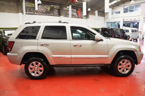 Jeep Grand Cherokee 5.7 Limited Premium V8 4x4 Mt