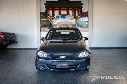 Imagen 3 de 14 de Chevrolet Corsa 2008 1.6 Classic Super Pkele