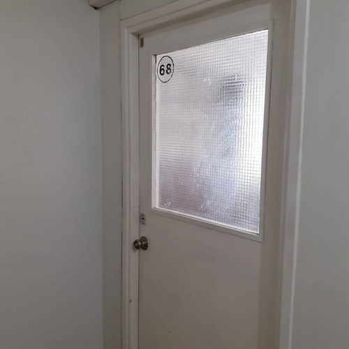 Imagen 4 de 9 de Oficina En Alquiler En Microcentro Platense.