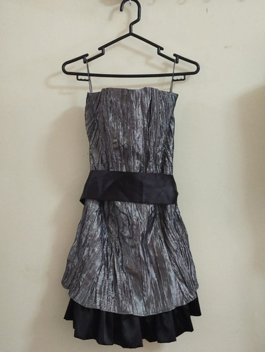 Vestido Color Plateado Con Negro, Talla M. 