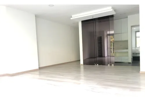 Oficina En Arriendo En El Poblado, Transversal Inferior