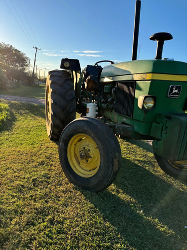 Vendo Tractor John Deere 2850