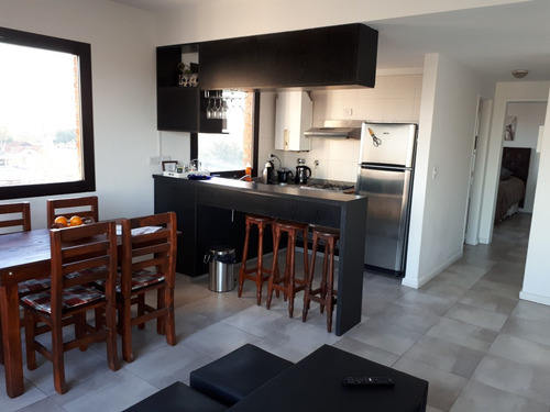 Imagen 6 de 17 de Departamento De 2 Ambientes En Tigre C/cochera