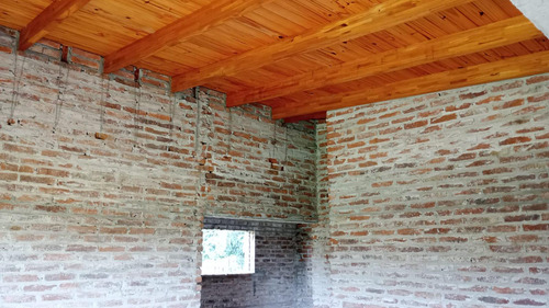 Quinta En Venta - 8 Dormitorios 5 Baños - Cocheras - 14.800mts2 - Salto
