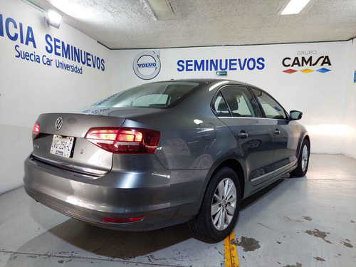 Imagen 5 de 15 de Volkswagen Jetta 2017 4p Comfortline L5/2.5 Man