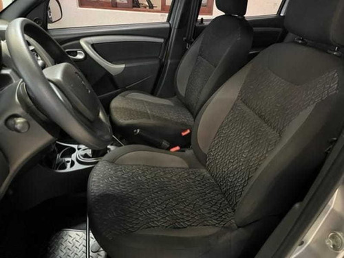 Imagem 8 de 10 de Renault Oroch 16 4x2 2019